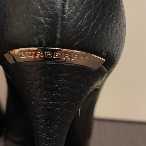 Burberry peep toe ankle bootie, black, good zipper, size 37. - Picture 6 of 8